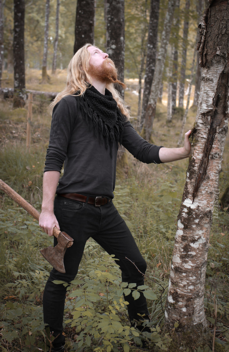 Handwoven triangle scarf in black wool and alpaca.