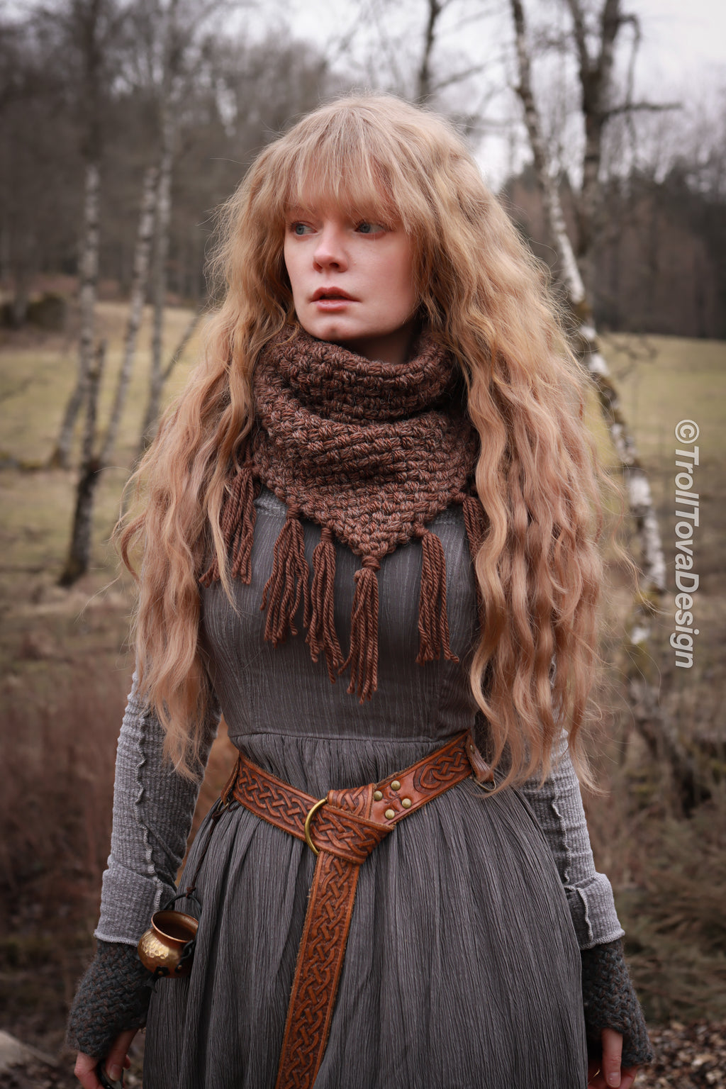 Handwoven triangle scarf in brown wool and alpaca made from scrap yarn.