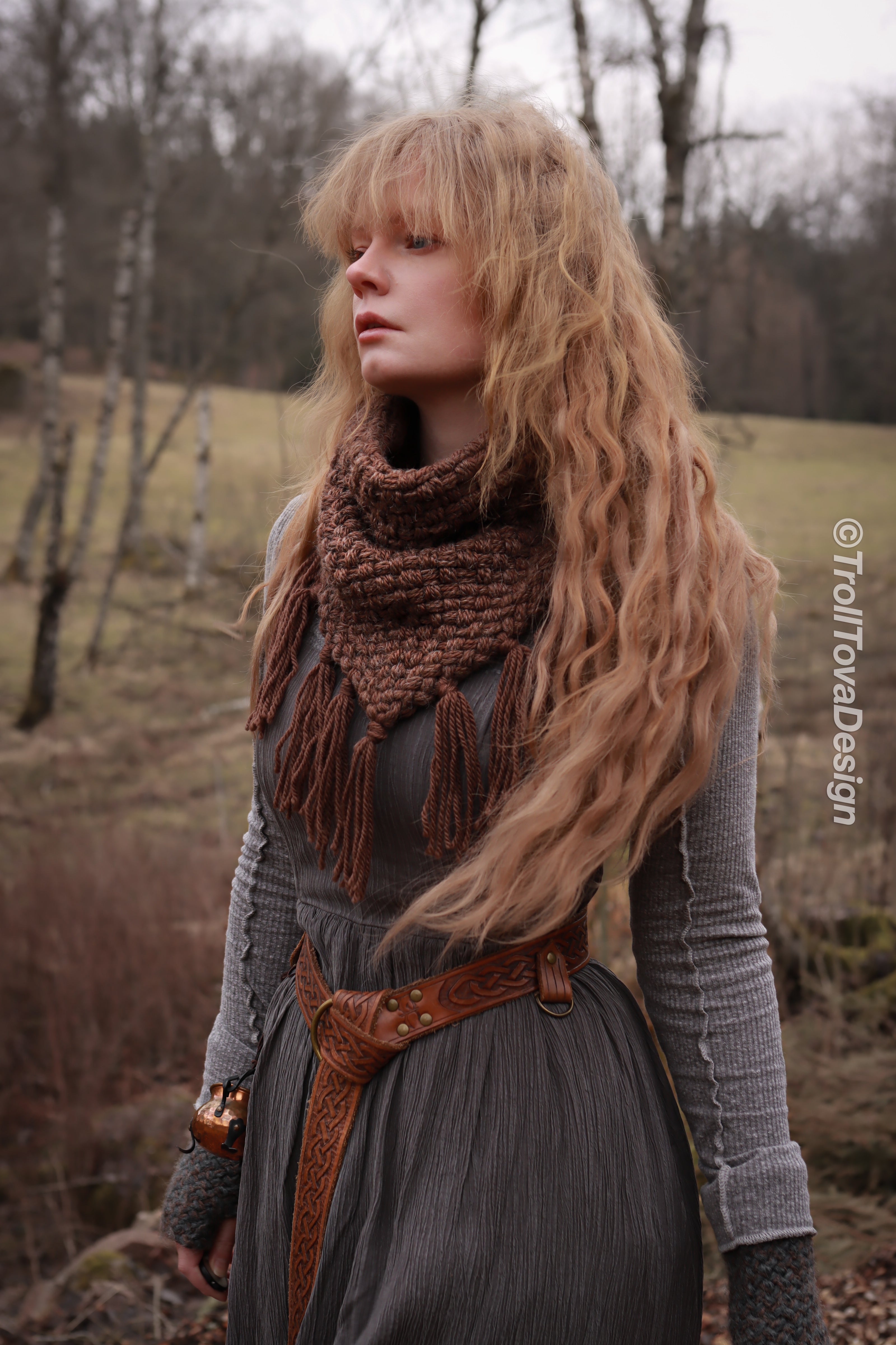 Handwoven triangle scarf in brown wool and alpaca made from scrap yarn.