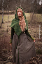Big handwoven Skjoldehamn inspired hood in green wool and alpaca.