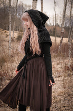 Small handwoven Skjoldehamn inspired hood in black wool and alpaca.