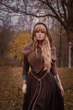Small handwoven Skjoldehamn inspired hood in brown wool and alpaca.