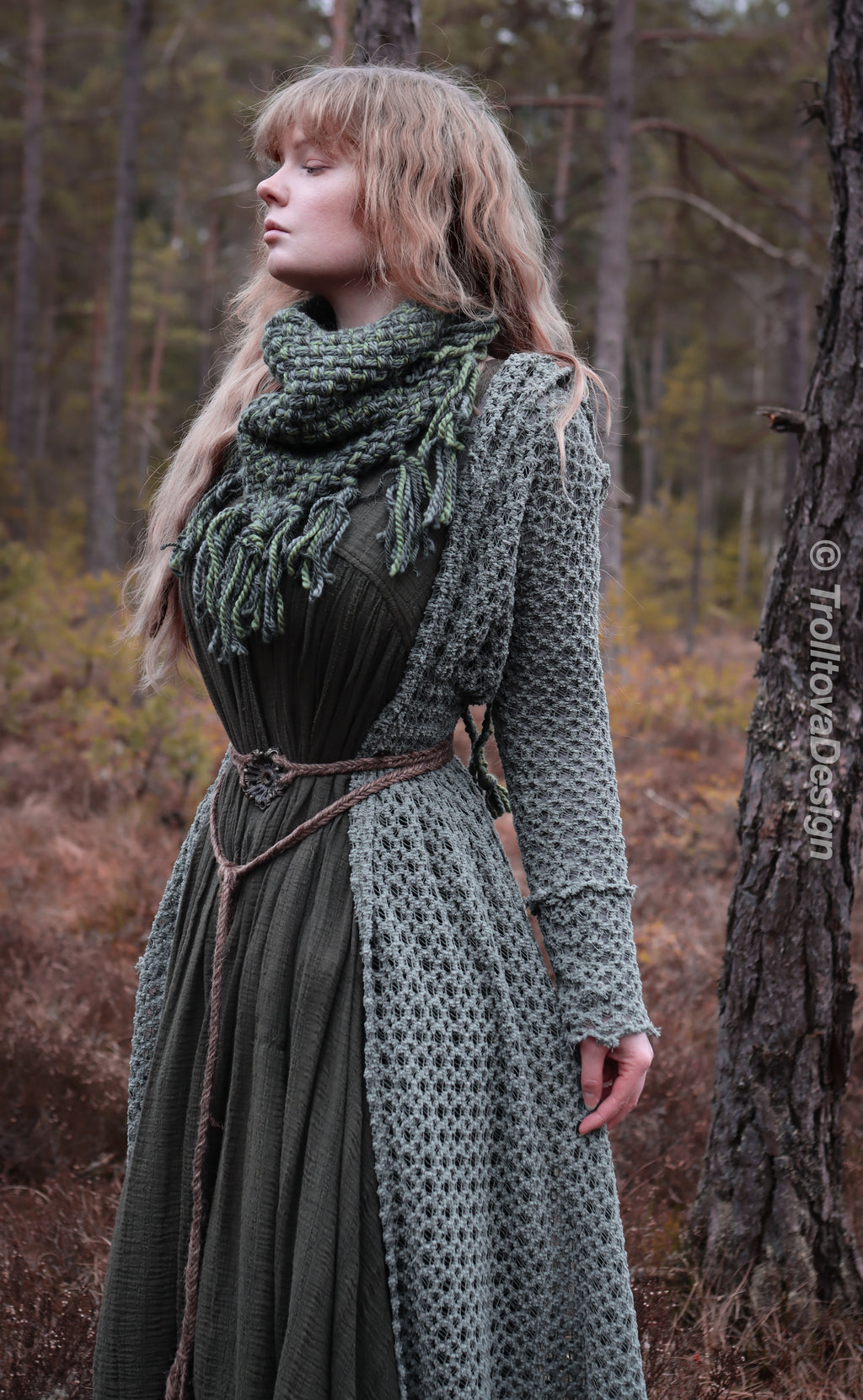 Handwoven triangle scarf in forest green wool and alpaca made from scrap yarn.