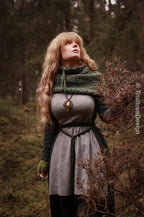 Handwoven snood in forest green wool and alpaca with drawstring.