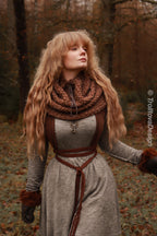 Handwoven snood in brown wool and alpaca with drawstring.