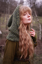 Handwoven hood in forest green wool and alpaca.