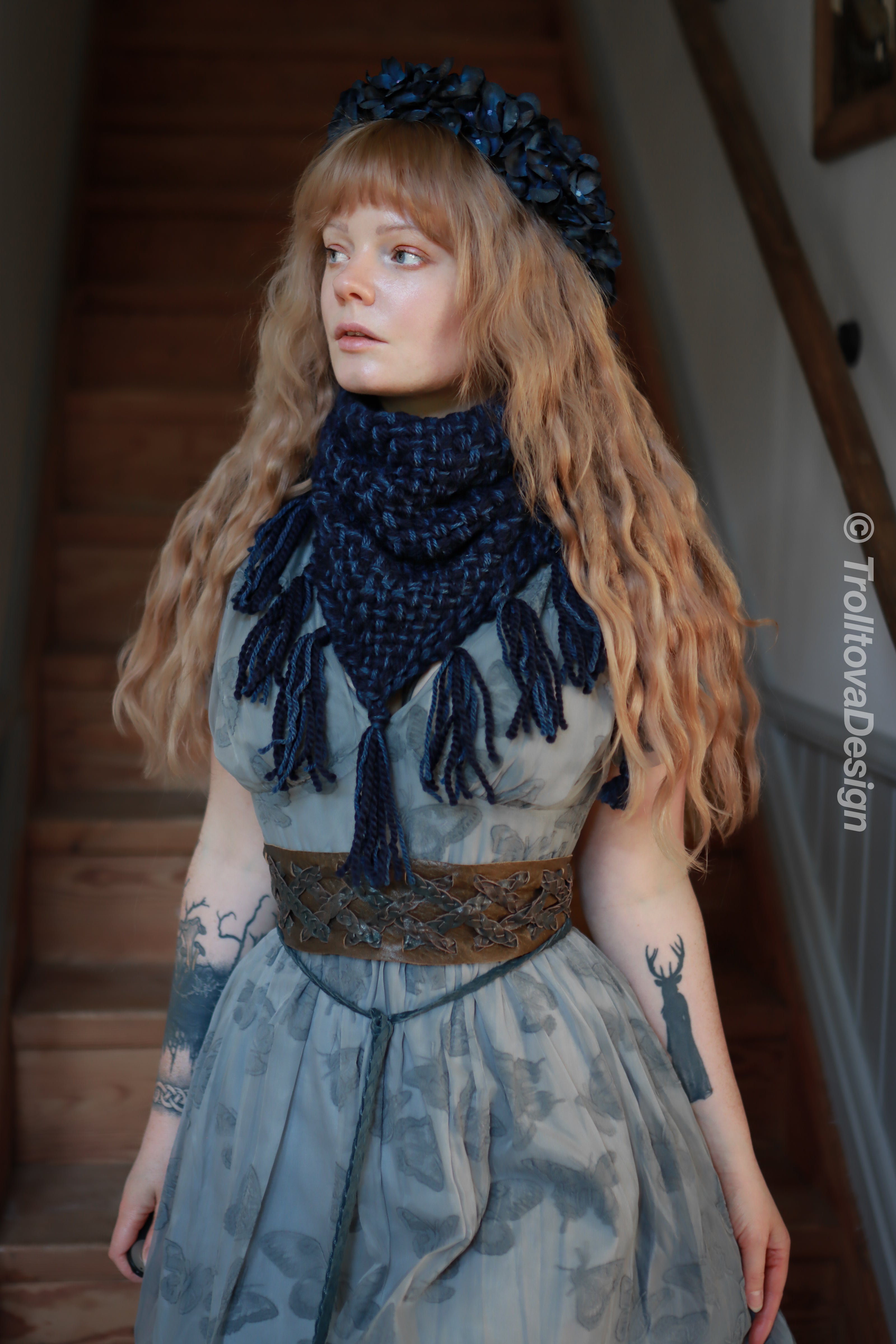 Handwoven triangle scarf in blue wool and alpaca, made from yarn scraps.