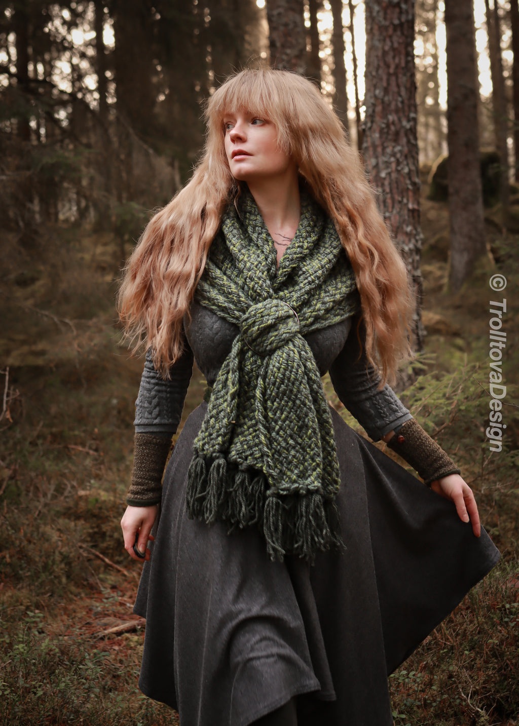 Big handwoven rectangular shawl in forest green wool and alpaca.