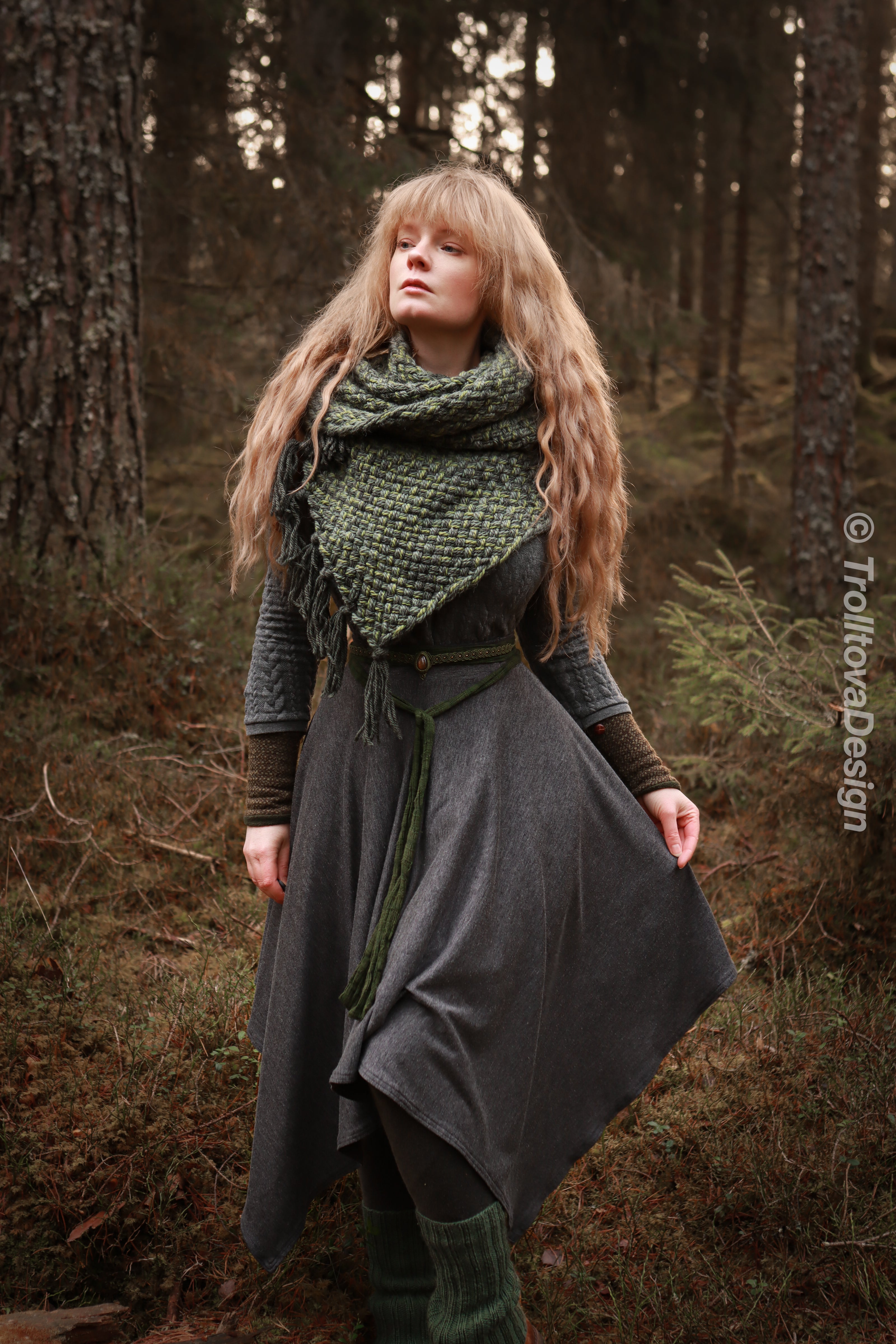 Big handwoven rectangular shawl in forest green wool and alpaca.