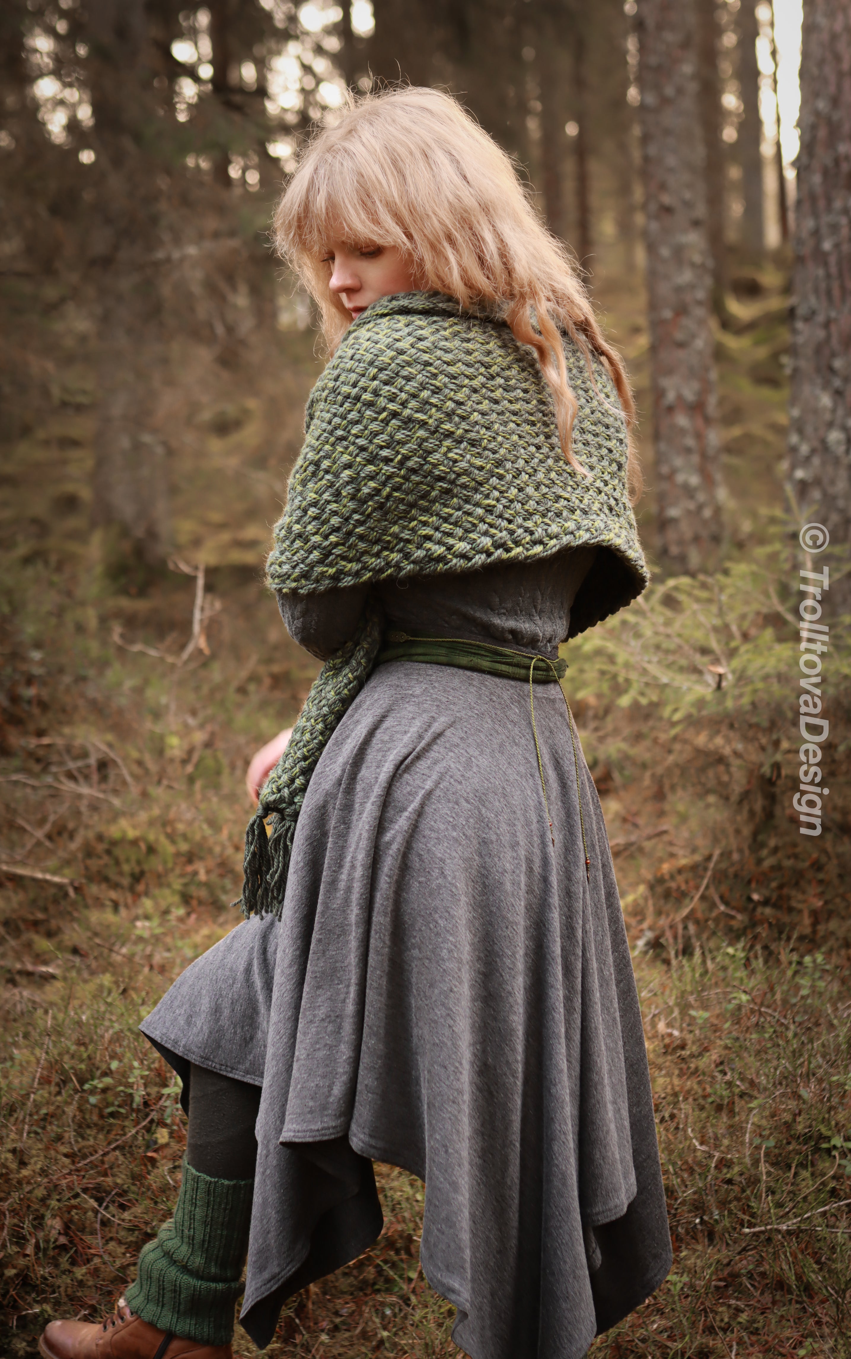 Big handwoven rectangular shawl in forest green wool and alpaca.