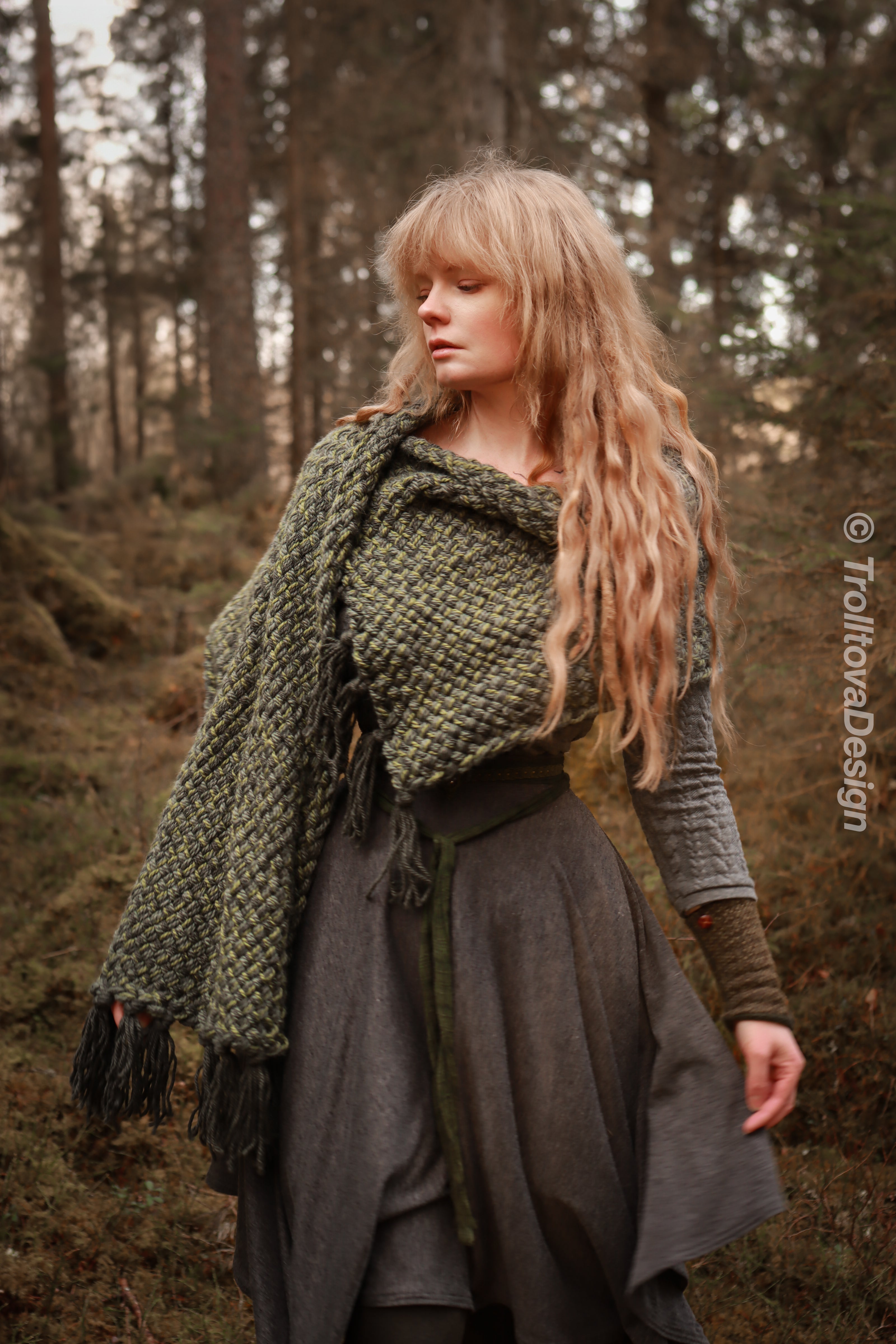 Big handwoven rectangular shawl in forest green wool and alpaca.