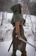 Small handwoven Skjoldehamn inspired hood in forest green wool and alpaca.