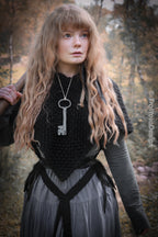 Big Skjoldehamn inspired hood in black wool and alpaca. Handwoven.