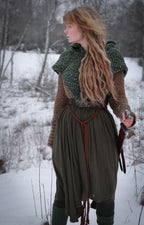 Small handwoven Skjoldehamn inspired hood in forest green wool and alpaca.