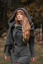 Handwoven hooded shawl in gray wool and alpaca.
