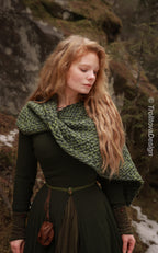 Handwoven twisted capelet in forest green wool and alpaca.