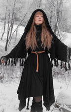 Handwoven hooded shawl in black wool and alpaca.
