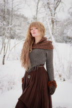 Handwoven hood in brown wool and alpaca.