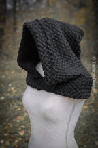 Handwoven hood in black wool and alpaca.