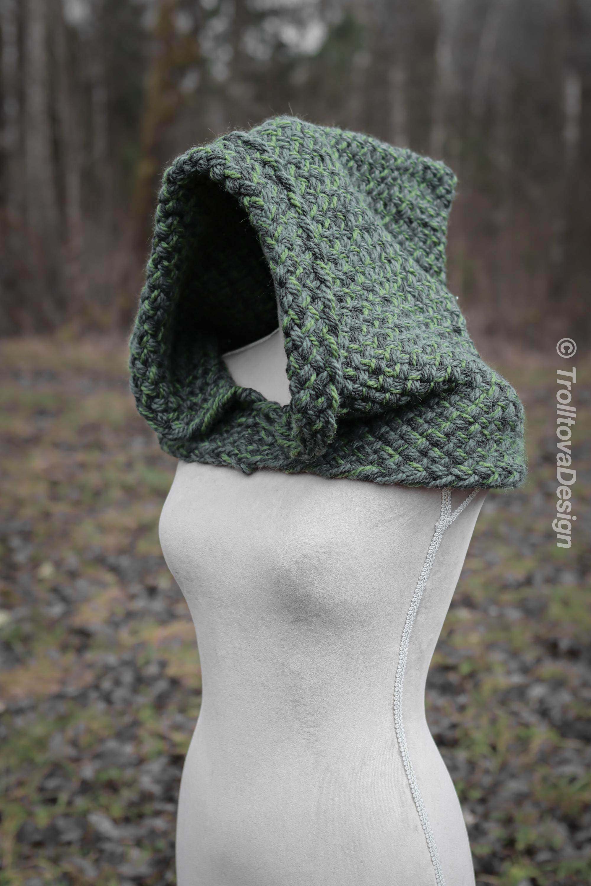 Handwoven hood in forest green wool and alpaca.