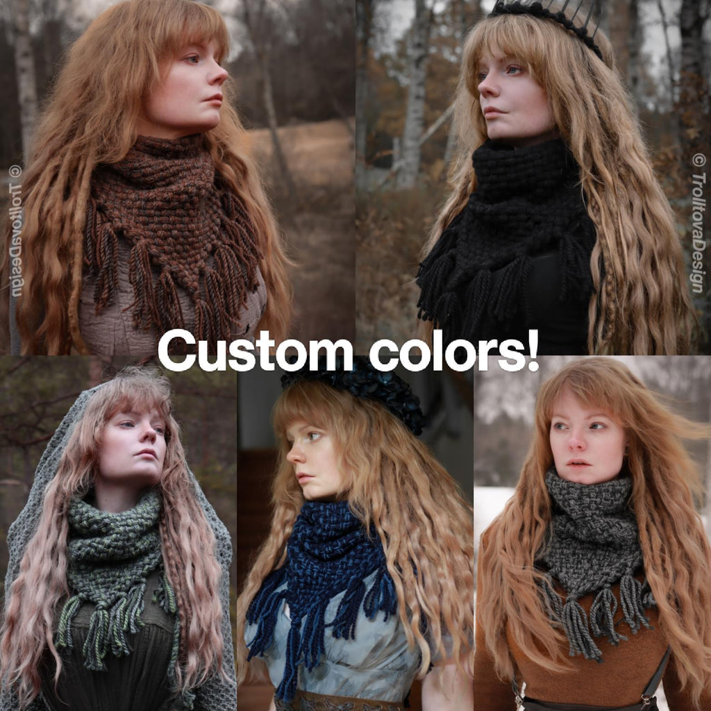 Custom-made triangle scarf in wool and alpaca. Handwoven. Please contact before purchase.