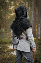 Big Skjoldehamn inspired hood in black wool and alpaca. Handwoven.