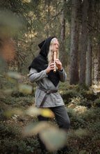 Custom-made big Skjoldehamn hood in the colors of your choice. Handwoven. Please contact before purchase.