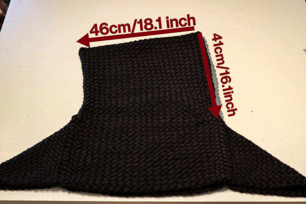 Big handwoven Skjoldehamn inspired hood in brown wool and alpaca.