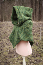 Big handwoven Skjoldehamn inspired hood in green wool and alpaca.
