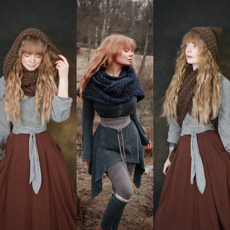 Custom-made extra long snood in the colors of your choice.