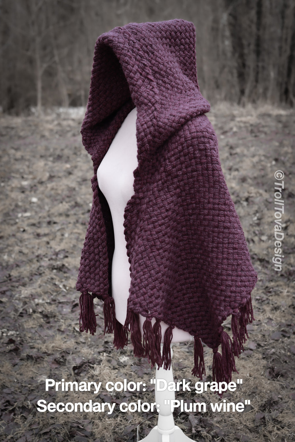 Custom-made hooded shawl in the colors of your choice. Handwoven. Please contact before purchase.