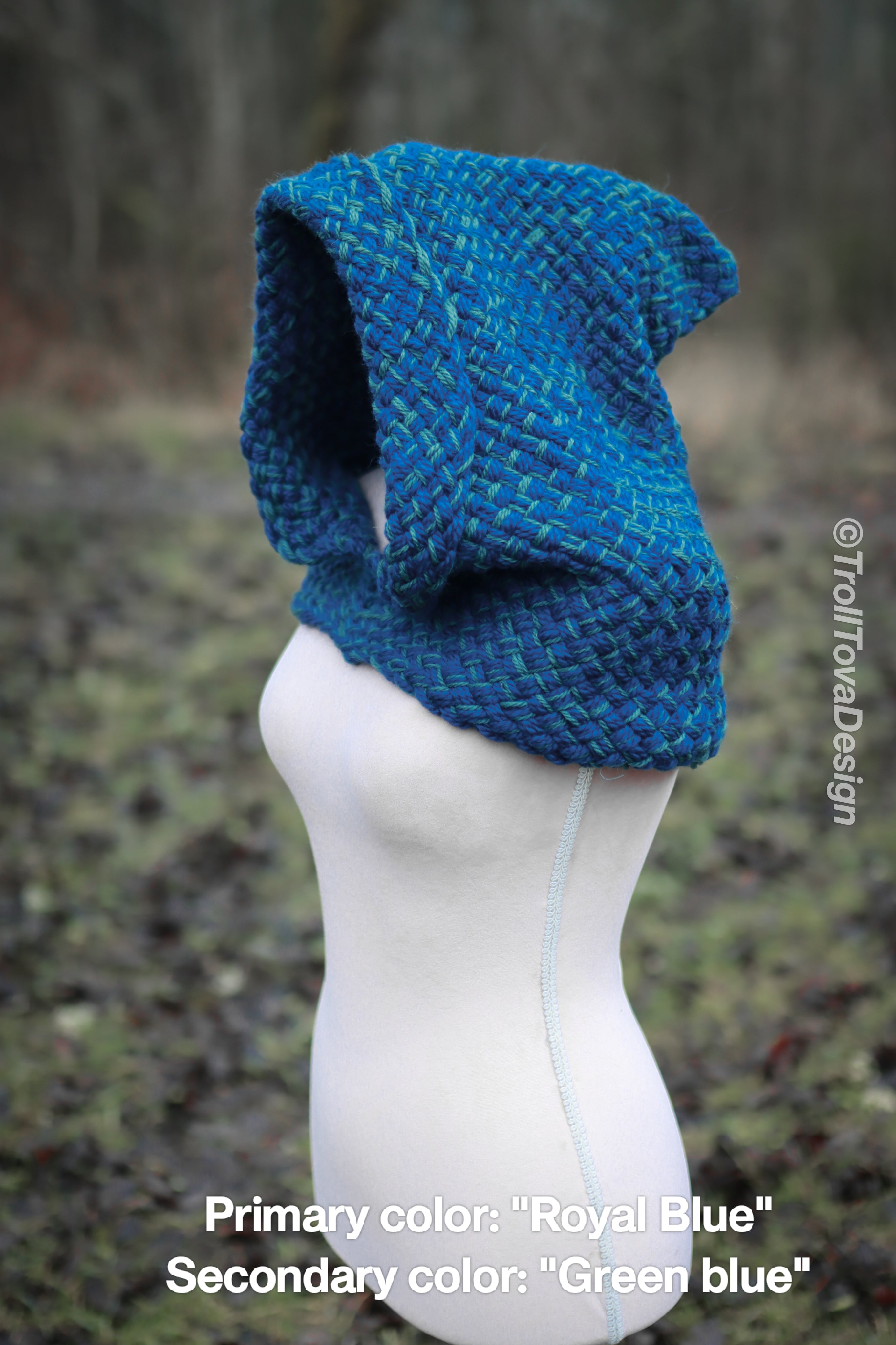 Custom-made handwoven hood in the colors of your choice. Please contact before purchase.