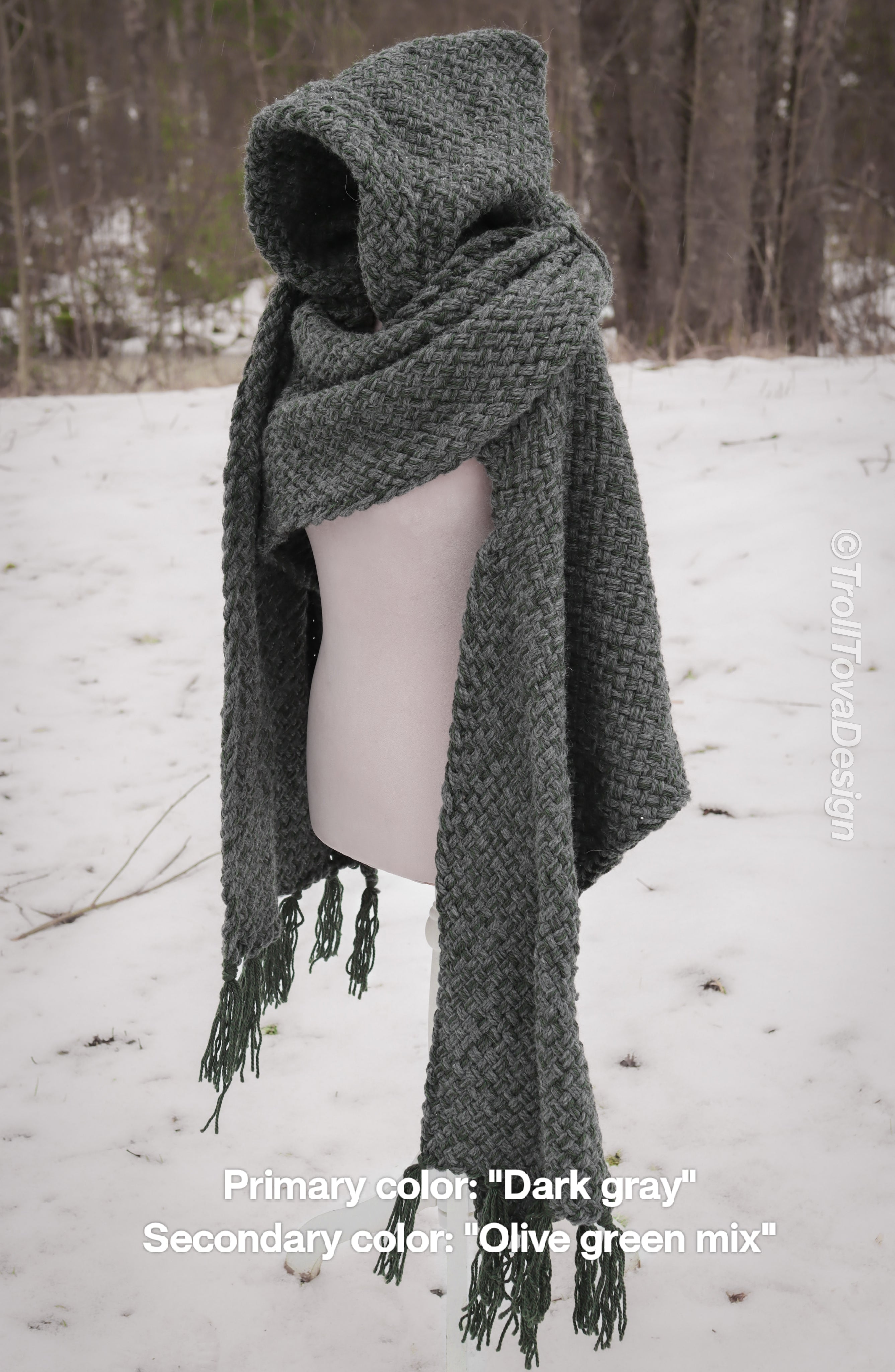 Custom-made extra long hooded shawl in the colors of your choice. Handwoven. Please contact before purchase.